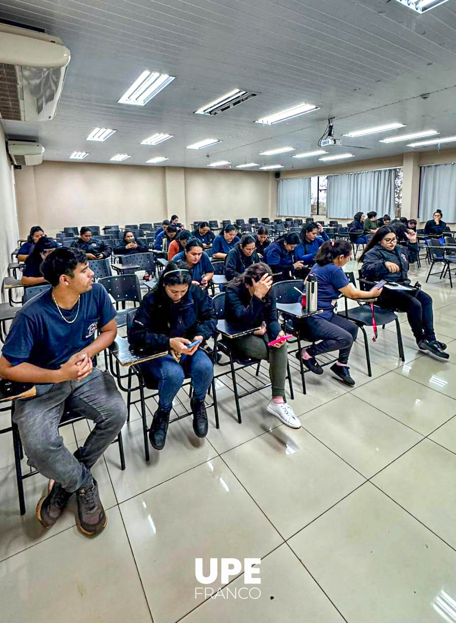 “Cuidando a quienes cuidan”: Charla Educativa sobre Salud Laboral